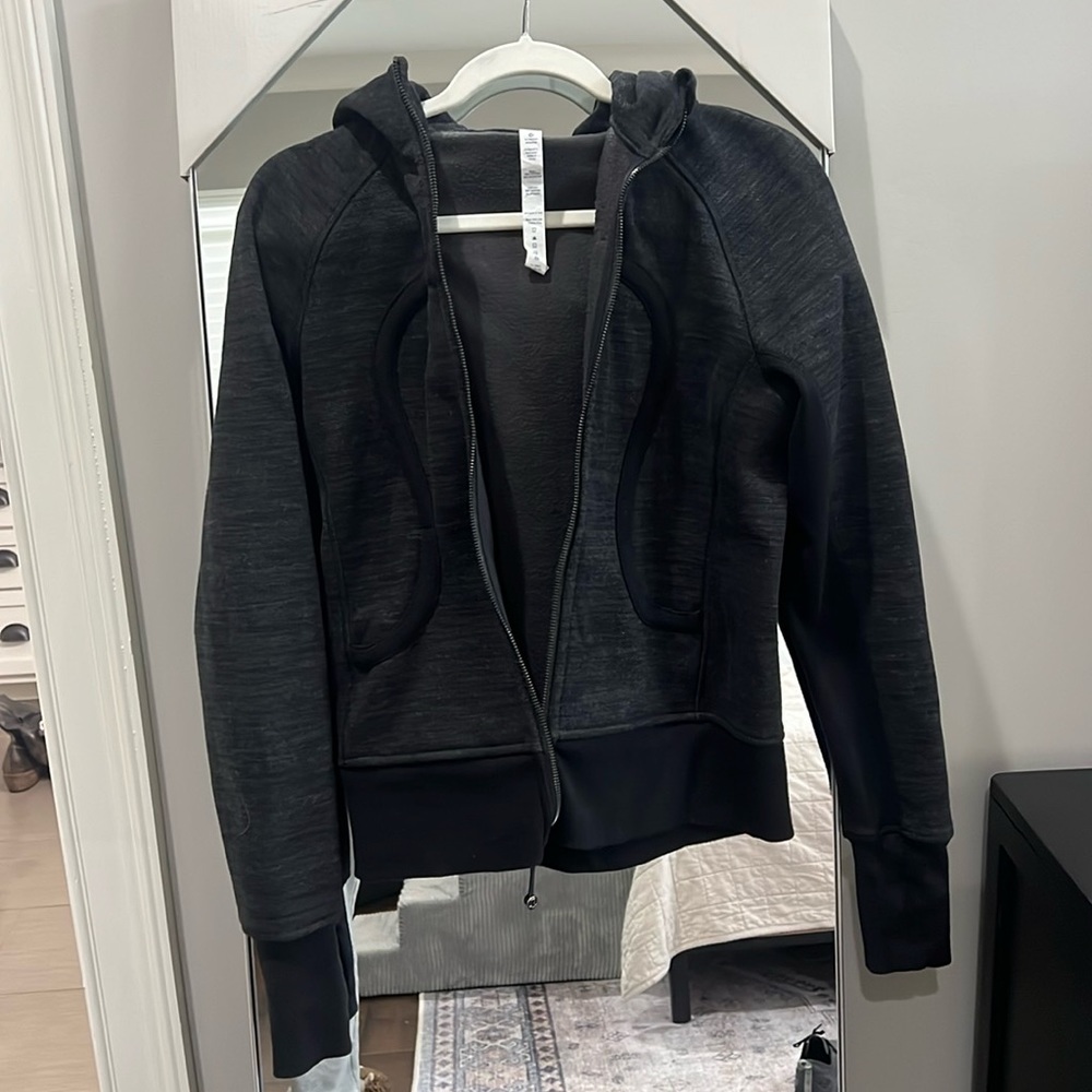 Authentic Lululemon thick, zip up jacket size 8